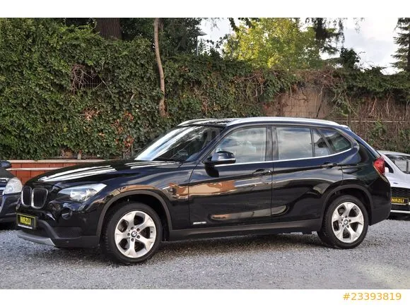 BMW X1 16i sDrive Comfort Image 1